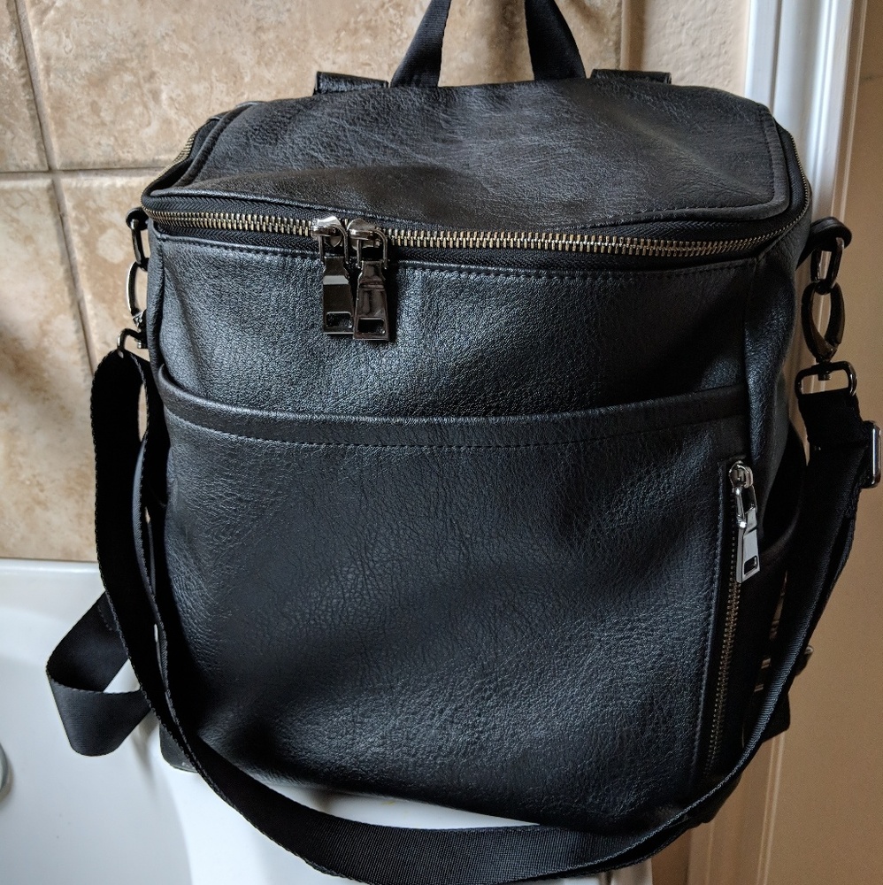 SOLD🚫Azaria w/ gunmetal 1.0 La Mere🚫